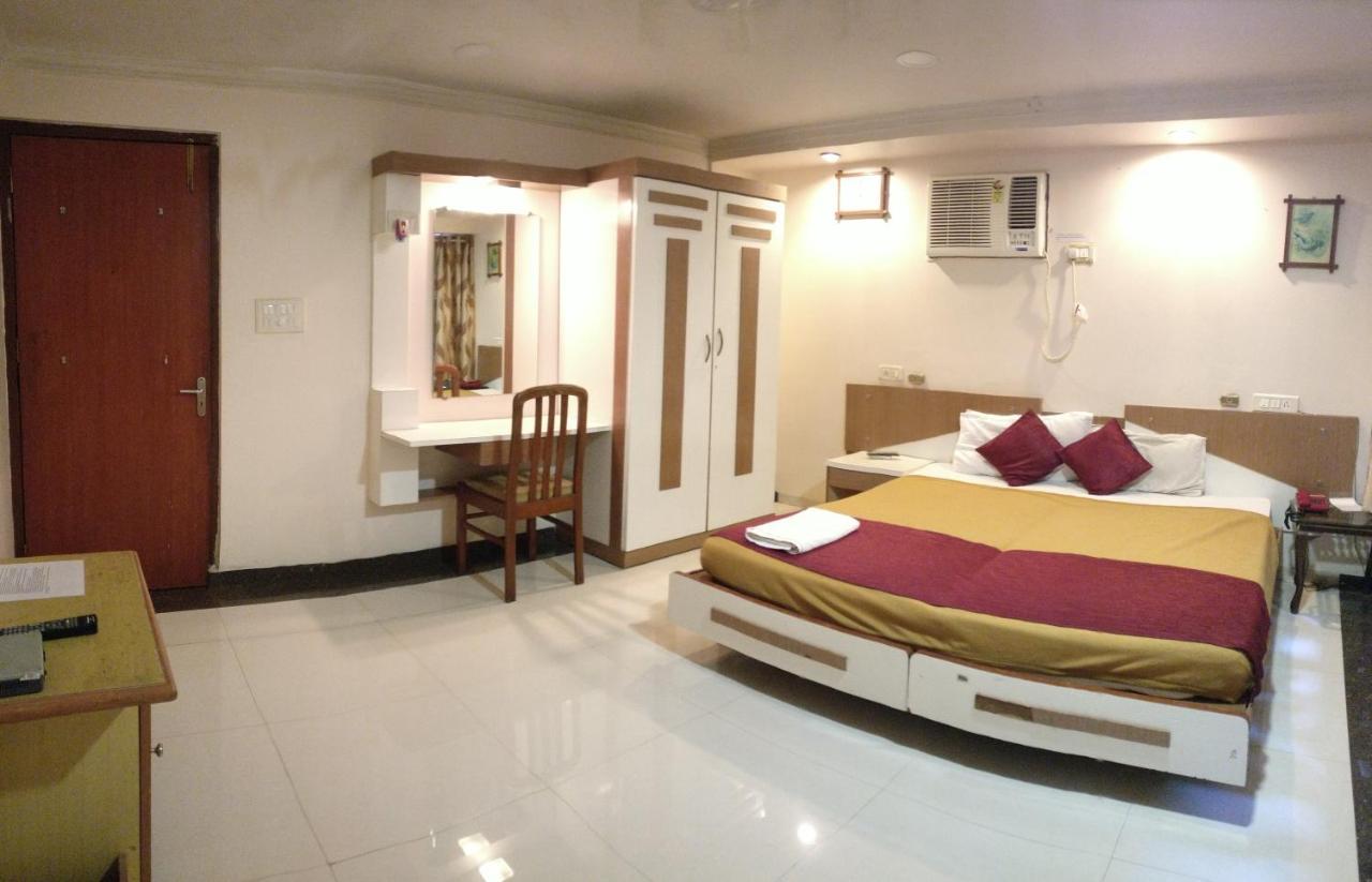 Livewel Serviced Apartments 뭄바이 외부 사진